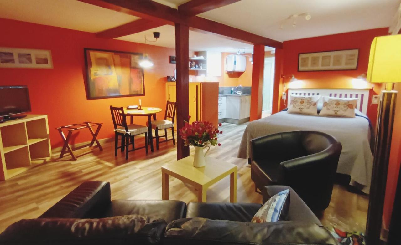 Apartamentos La Casa Del Pintor Cudillero Eksteriør bilde