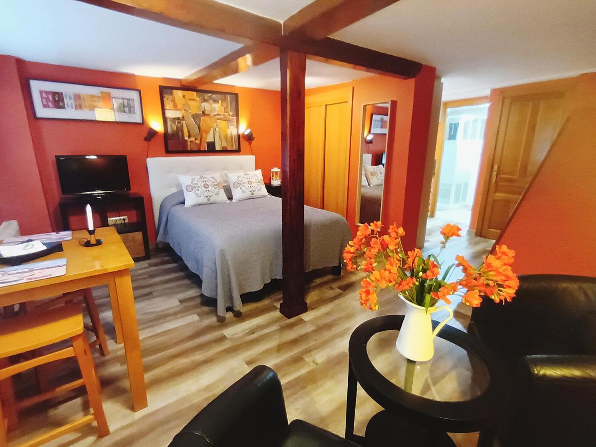 Apartamentos La Casa Del Pintor Cudillero Eksteriør bilde
