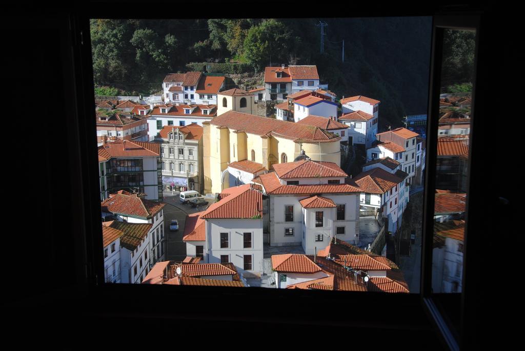 Apartamentos La Casa Del Pintor Cudillero Eksteriør bilde